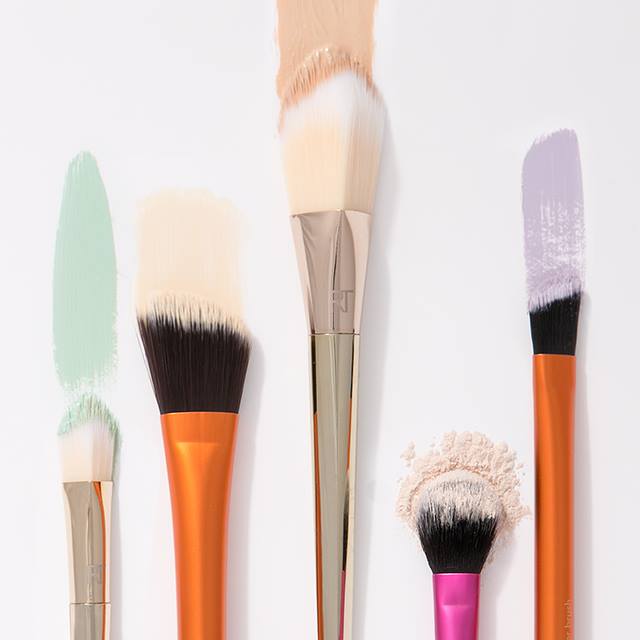 Real techniques,Real techniques Base Foundation Brush รุ่น 1402, เรียลเทนนิค,Foundation Brush ,แปรงลงรองพื้น,แปรงแต่งหน้า,Base Foundation Brush รุ่น 1402,