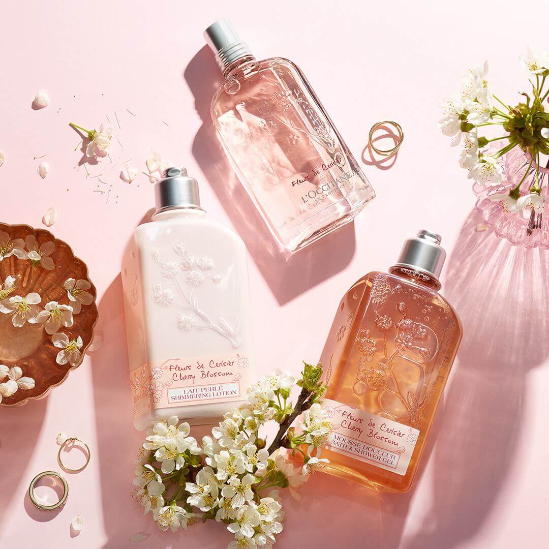 L'OCCITANE Holiday Cherry Blossom Ornament,L'occitane Mon Trio Essential Fleur De Cerisier,L'OCCITANE Holiday Cherry Blossom Ornament ราคา,L'OCCITANE Holiday Cherry Blossom Ornament รีวิว,ของขวัญปีใหม่,ของขวัญวันคริสต์มาส